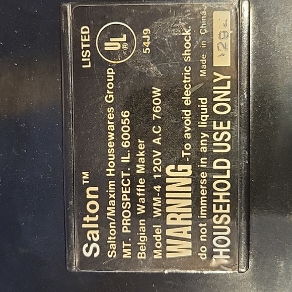 Salton Kitchen Salton Belgian Waffle Maker Poshmark